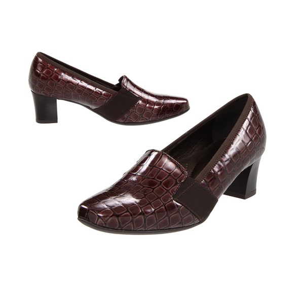ARA Women's vegan Vail Pump shoes